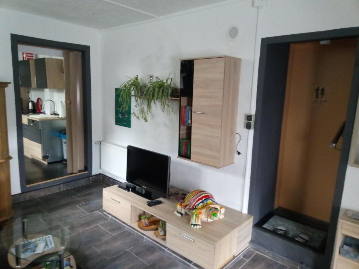 Haus Marion Appartement Daun Buitenkant foto